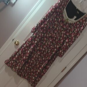 Alexia amAdmor Ditzy Floral Dress Size 12 NWT